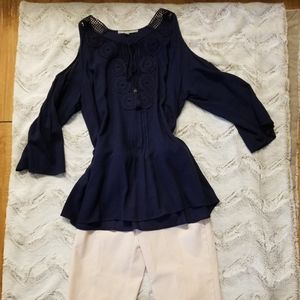 Beautiful fun top with cut out shoulders